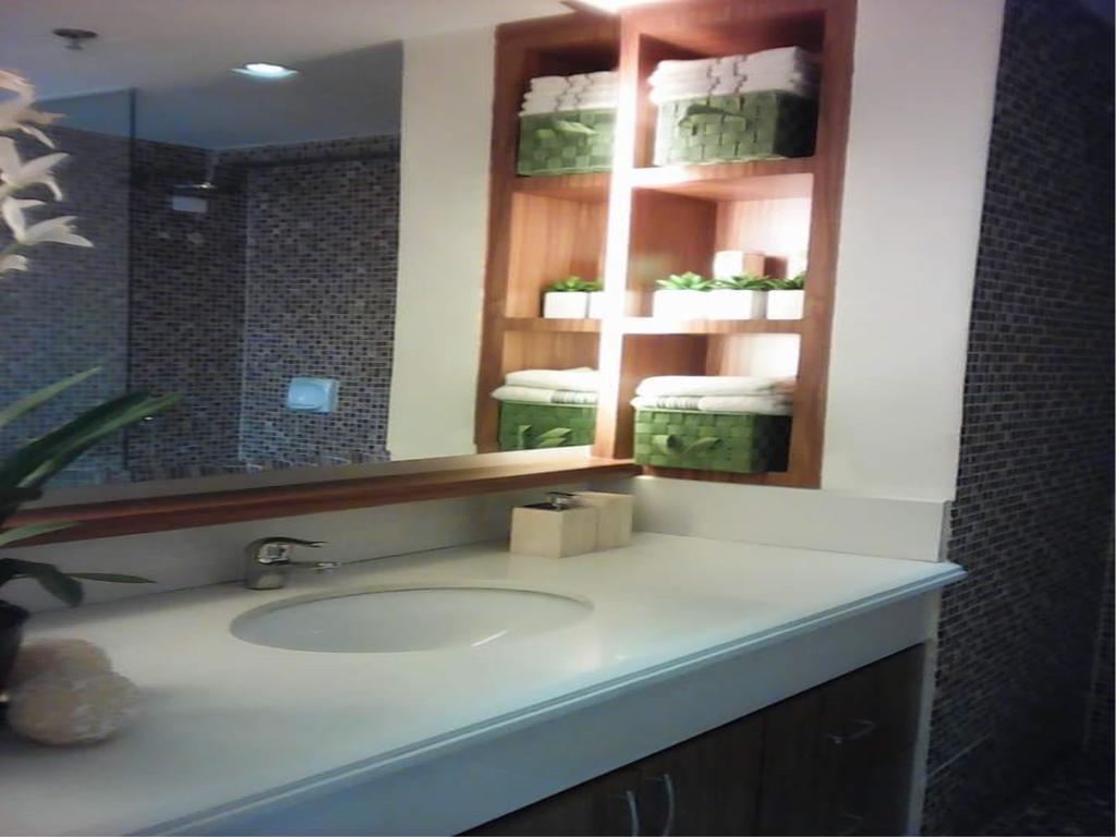 Sorrel Residences Condo Apartment By Fe Маніла Екстер'єр фото